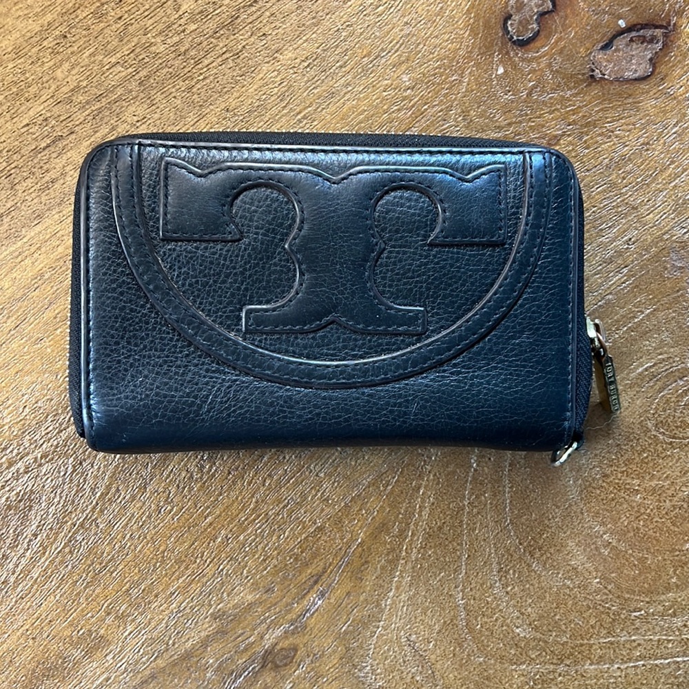 Tory Burch wallet